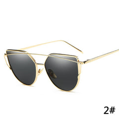 Sexy New Cat Eye Sunglasses 2017 Woman 7 Color Metal Oversized Eye Cat Sunglasses Women Brand Uv400 Mirror Lentes
